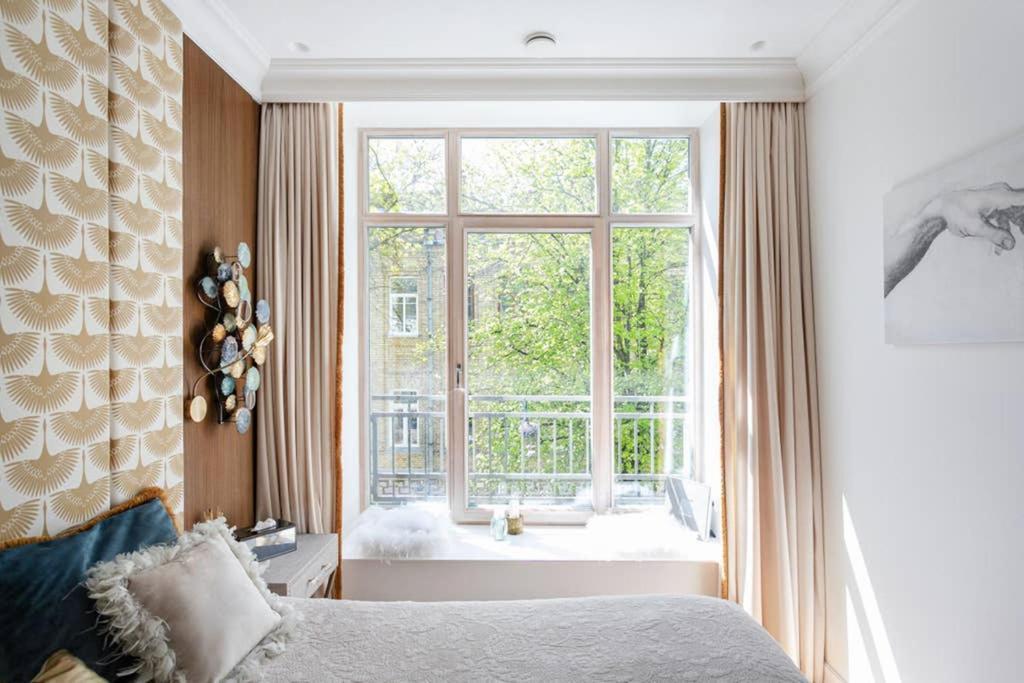 Jogailos Residence Peaceful Old Town Luxury 3 Bdr, 2 Bthr, Free Garage, Top-Speed Wifi Vilnius Bagian luar foto