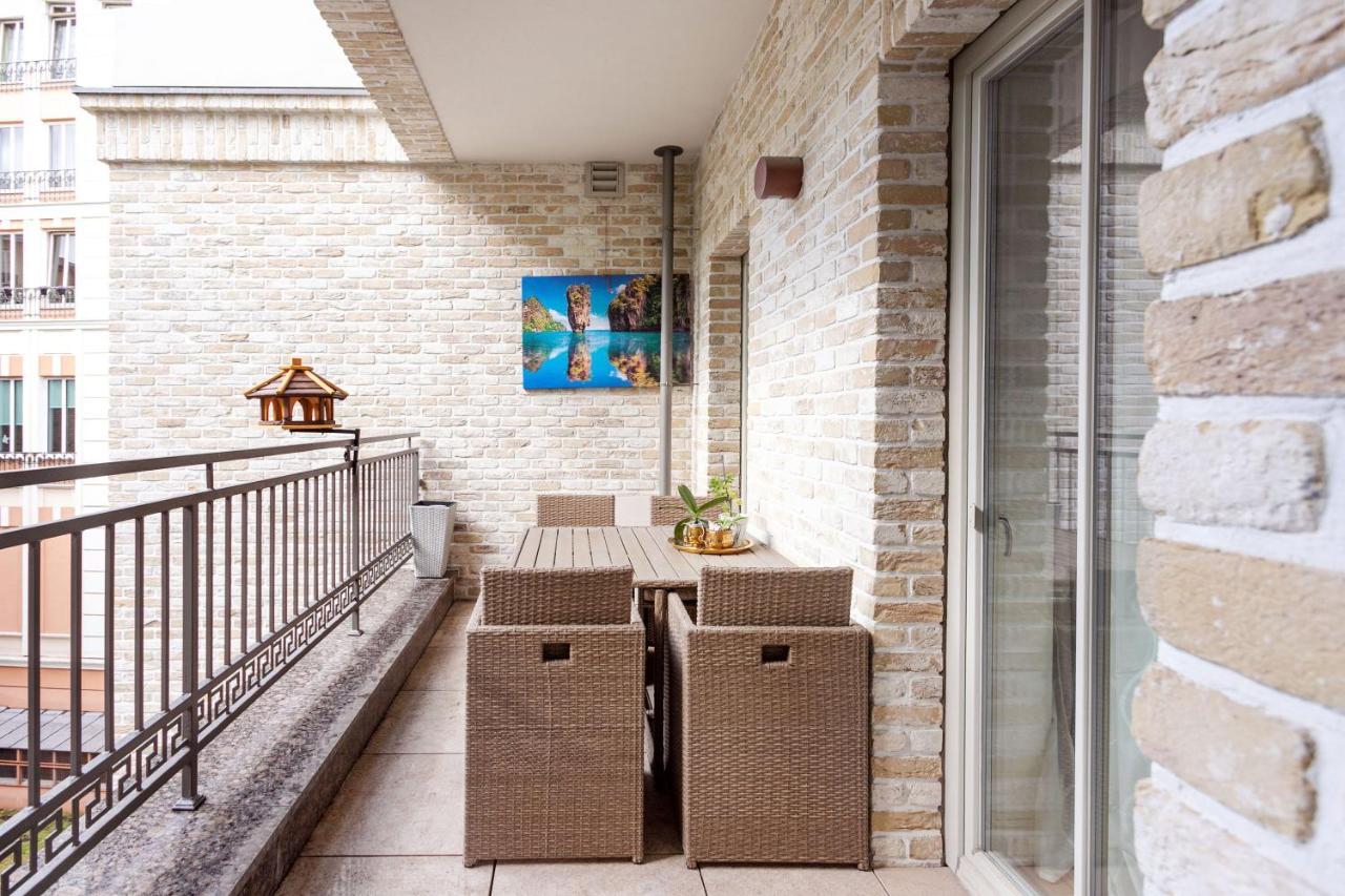 Jogailos Residence Peaceful Old Town Luxury 3 Bdr, 2 Bthr, Free Garage, Top-Speed Wifi Vilnius Bagian luar foto