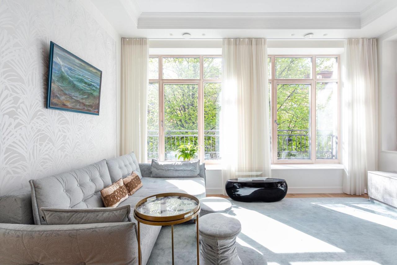 Jogailos Residence Peaceful Old Town Luxury 3 Bdr, 2 Bthr, Free Garage, Top-Speed Wifi Vilnius Bagian luar foto
