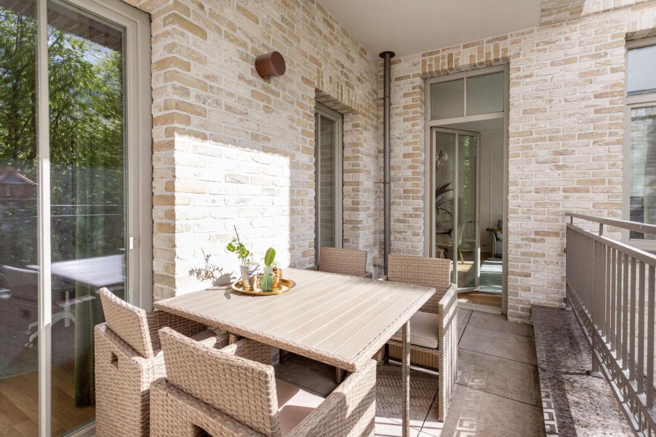 Jogailos Residence Peaceful Old Town Luxury 3 Bdr, 2 Bthr, Free Garage, Top-Speed Wifi Vilnius Bagian luar foto