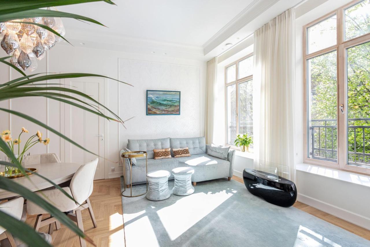Jogailos Residence Peaceful Old Town Luxury 3 Bdr, 2 Bthr, Free Garage, Top-Speed Wifi Vilnius Bagian luar foto