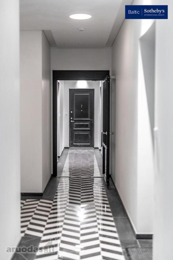 Jogailos Residence Peaceful Old Town Luxury 3 Bdr, 2 Bthr, Free Garage, Top-Speed Wifi Vilnius Bagian luar foto